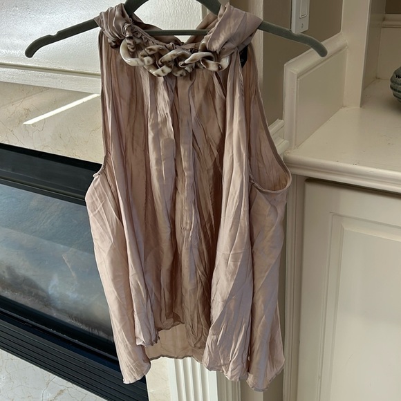 Zara Pleated Sleeveless High Neck Satin Blouse NWT Size XS - Picture 1 of 10